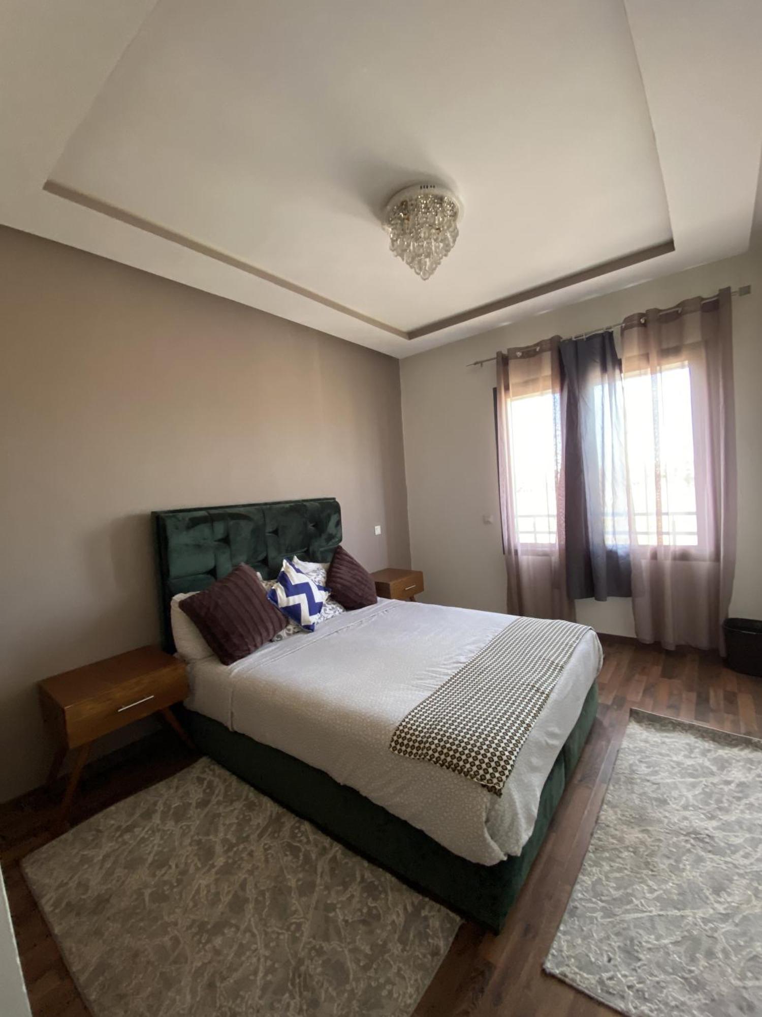Nouaceur Garden Apartment Казабланка Стая снимка