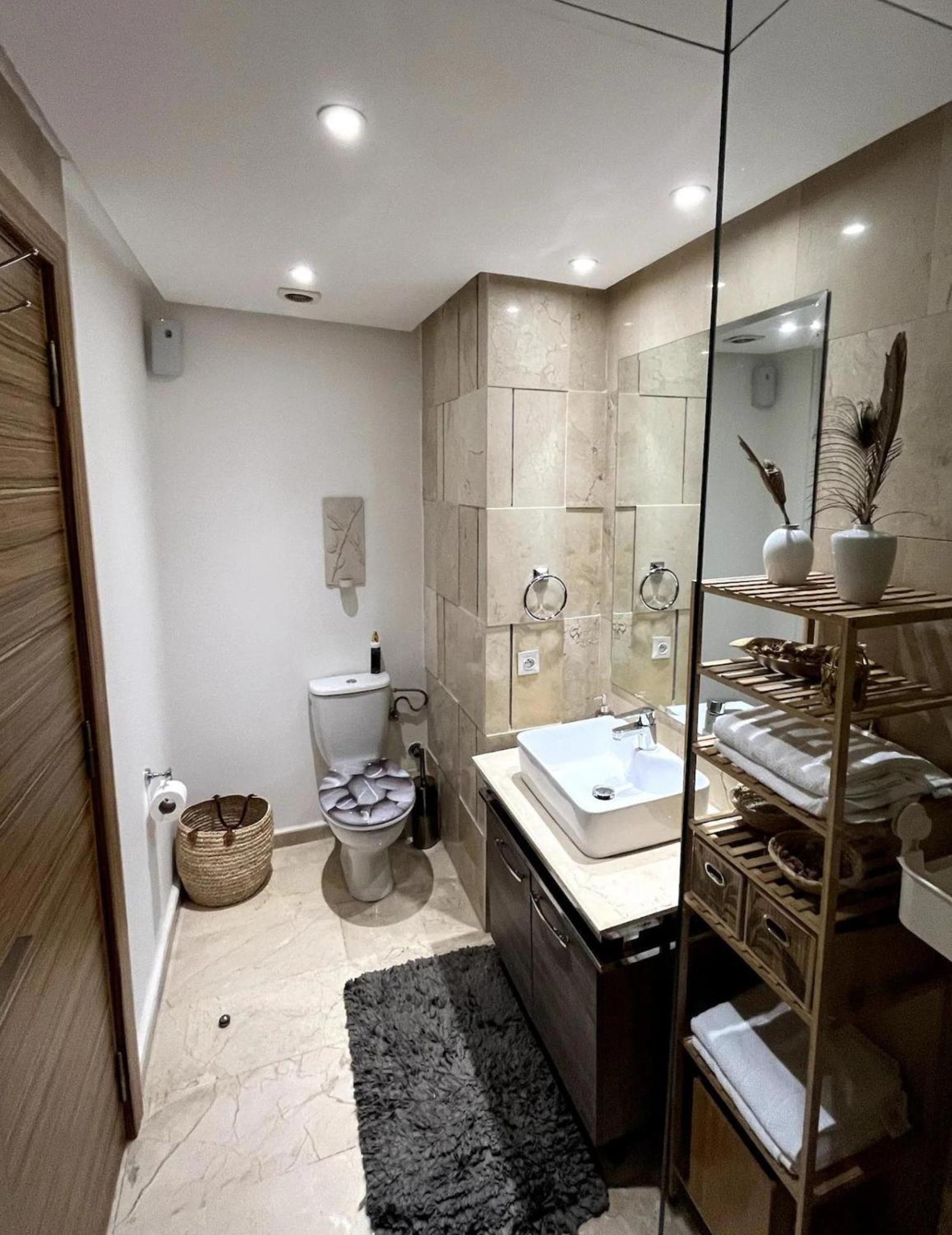 Nouaceur Garden Apartment Казабланка Стая снимка